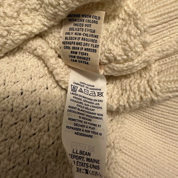 L.L. Bean Ivory Cable Knit Faux Wood Button Down Cardigan Sweater size Large - Picture 6 of 6
